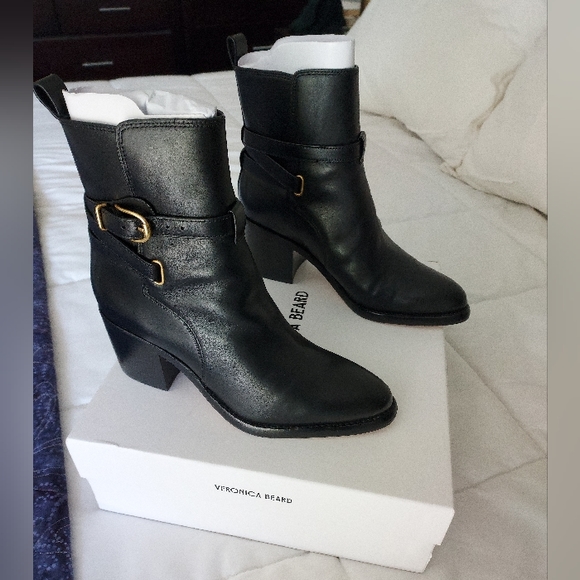 NIB Veronica Beard Sohelia booties, black, 8.5 **Free Shipping** - Picture 11 of 11